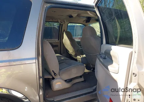 2000 Ford Excursion Xlt from USA, damaged, VIN 1FMNU40SXYEC79017